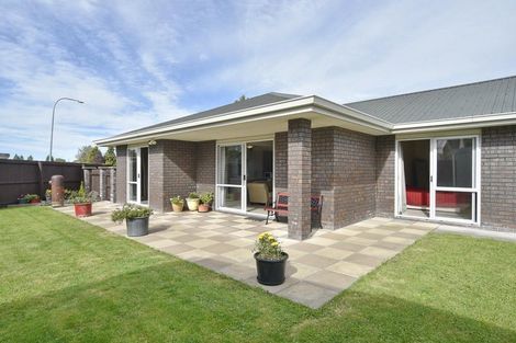 Photo of property in 59 Newnham Street, Rangiora, 7400