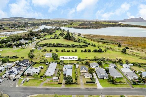 Photo of property in 29 Bream Bay Drive, Ruakaka, 0116