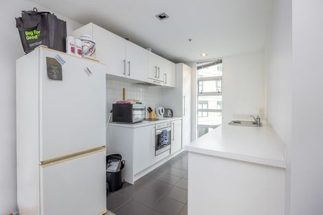 Photo of property in Q-central 44-58 Apartments, 3a/46 Liverpool Street, Auckland Central, Auckland, 1010