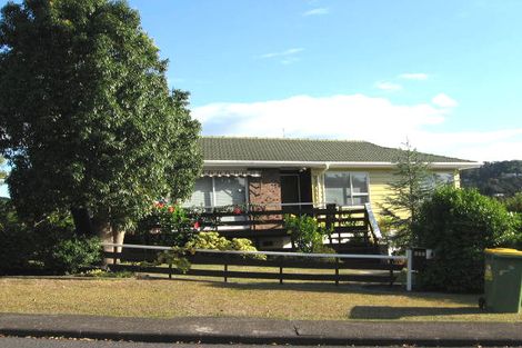 Photo of property in 112 Lantana Road, Green Bay, Auckland, 0604