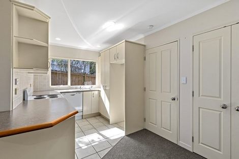 Photo of property in 26 Bundoran Way, Pinehill, Auckland, 0632