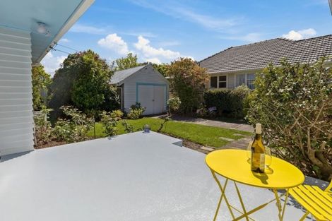 Photo of property in 165 Riverside Drive, Waiwhetu, Lower Hutt, 5010