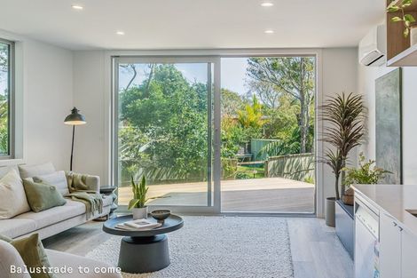 Photo of property in 1a Nikau Grove, Woburn, Lower Hutt, 5010