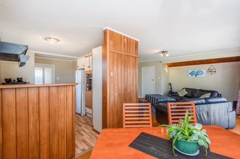 Photo of property in 39a Harrington Road, Henderson, Auckland, 0610