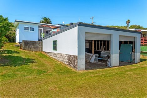 Photo of property in 118 Newcastle Street, Mahia, Nuhaka, 4198
