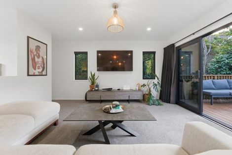 Photo of property in 3/59 Wallath Road, Westown, New Plymouth, 4310