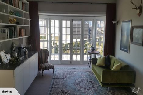 Photo of property in 24 Hauraki Road, Hauraki, Auckland, 0622