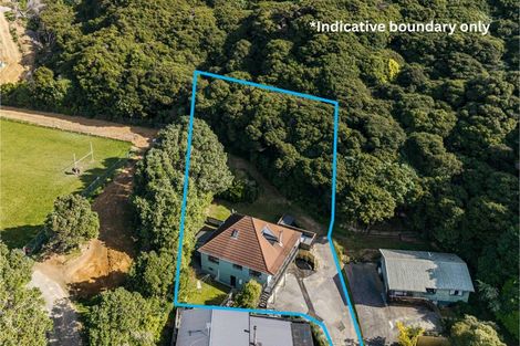 Photo of property in 14 Longitude Place, Whitby, Porirua, 5024