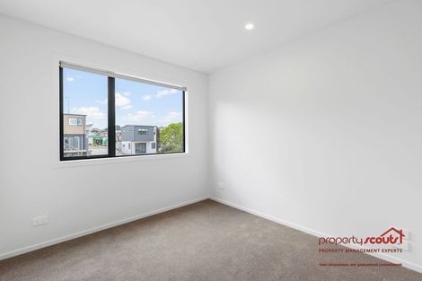 Photo of property in 9/694 Whangaparaoa Road, Stanmore Bay, Whangaparaoa, 0932