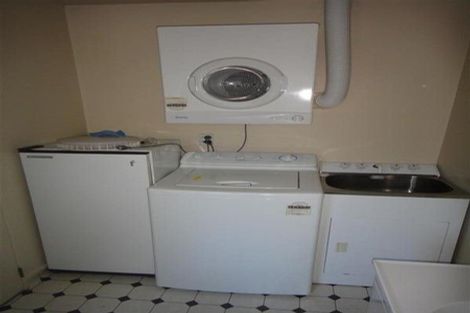 Photo of property in 7 Tonga Place, Riccarton, Christchurch, 8041