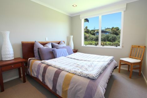 Photo of property in 5c Waikowhai Place, Raglan, 3225
