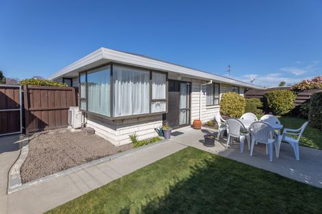 Photo of property in 1/201 Harewood Road, Papanui, Christchurch, 8053