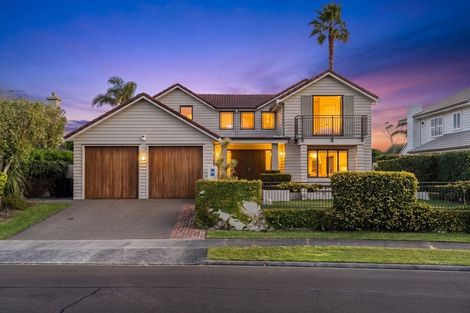 Photo of property in 42 Seychelles Drive, Papamoa Beach, Papamoa, 3118