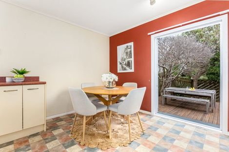 Photo of property in 15 Punjab Street, Khandallah, Wellington, 6035