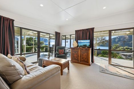 Photo of property in 99 Moenui Road, Havelock, Picton, 7281