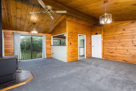 Photo of property in 1 Andrew Street, Waimate, 7924