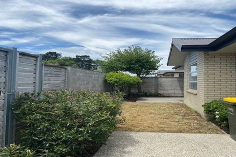 Photo of property in 1 Howden Lane, Golflands, Auckland, 2013