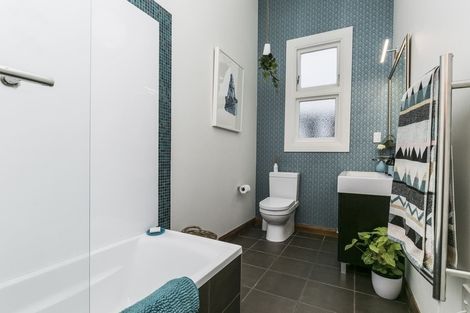 Photo of property in 37 Herald Street, Berhampore, Wellington, 6023