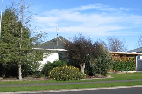 Photo of property in 21 Bartholomew Drive, Nawton, Hamilton, 3200