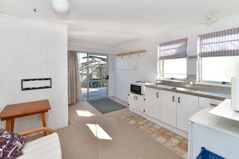 Photo of property in 4 Snells Beach Road, Snells Beach, 0920