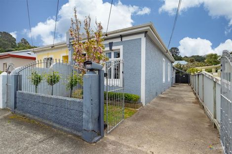 Photo of property in 55 Riddlers Crescent, Petone, Lower Hutt, 5012