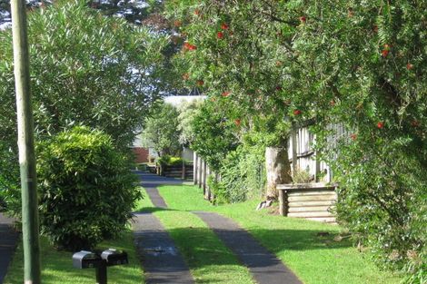 Photo of property in 26 Millbrook Road, Henderson, Auckland, 0612