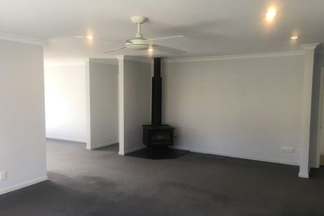 Photo of property in 11 Hanover Place, Ilam, Christchurch, 8041