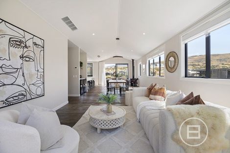 Photo of property in 22 Woolshed Road, Jacks Point, Queenstown, 9371