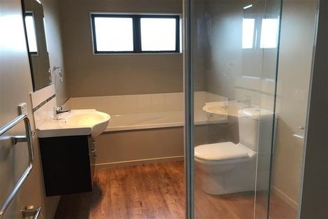 Photo of property in 1 Gaylands Place, Opaheke, Papakura, 2113