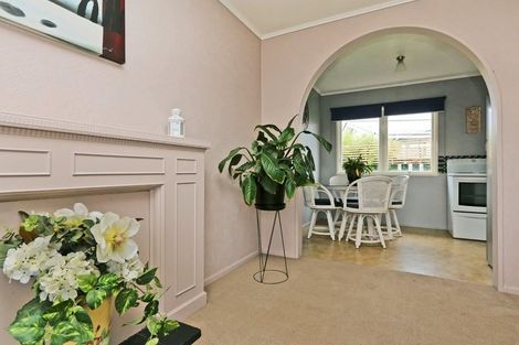 Photo of property in 55 Dover Road, Flaxmere, Hastings, 4120