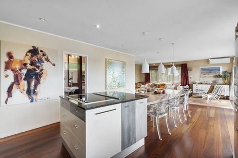Photo of property in 33 Gretel Place, Hillcrest, Auckland, 0627