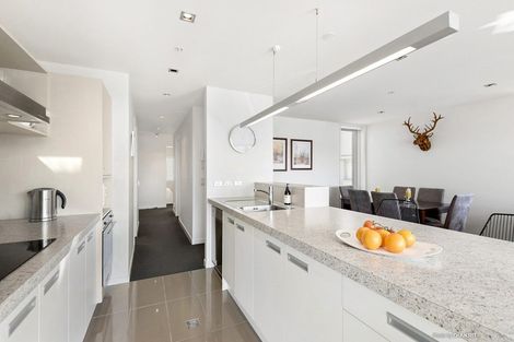 Photo of property in Republic2, 5a/11 Tennyson Street, Te Aro, Wellington, 6011