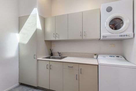 Photo of property in 8 Oregon Drive, Rainbow Point, Taupo, 3330