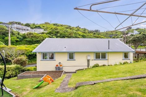 Photo of property in 1 Taku Matenga Grove, Korokoro, Lower Hutt, 5012