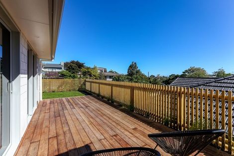 Photo of property in 6b Burns Street, Westown, New Plymouth, 4310