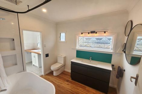 Photo of property in 31 Seddon Street, Takaro, Palmerston North, 4412