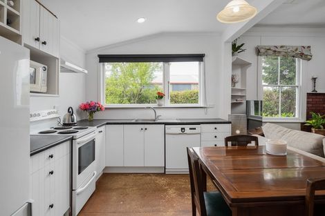 Photo of property in 6 Warwick Street, Mayfield, Blenheim, 7201