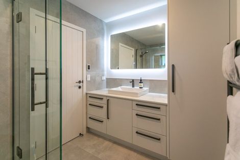 Photo of property in 163 Ocean Beach Road, Tairua, 3508