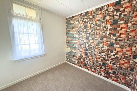 Photo of property in 7a Karaka Street, Castlecliff, Whanganui, 4501