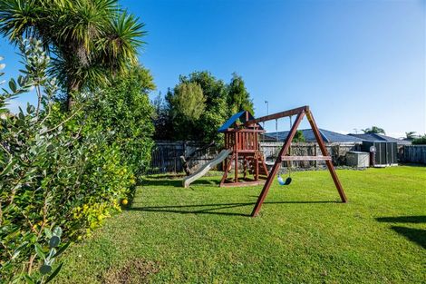 Photo of property in 15 Espalier Drive, Henderson, Auckland, 0612