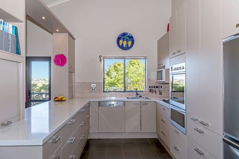 Photo of property in 19 Javelin Close, Gulf Harbour, Whangaparaoa, 0930