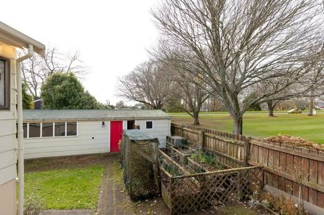 Photo of property in 4 Eliot Place, Leamington, Cambridge, 3432