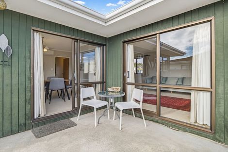 Photo of property in 30a Donegal Crescent, Tamatea, Napier, 4112