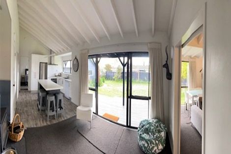 Photo of property in 38 Reeve Drive, Havelock North, 4130