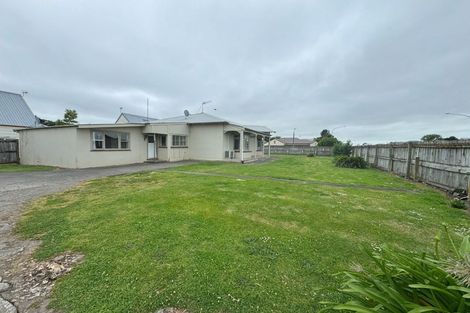 Photo of property in 48 Fitchett Street, Palmerston North, 4410