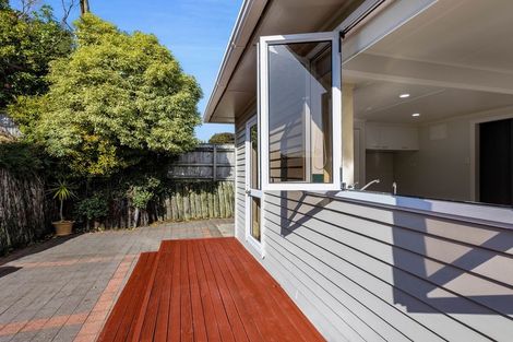 Photo of property in 40 Essex Street, Vogeltown, New Plymouth, 4310