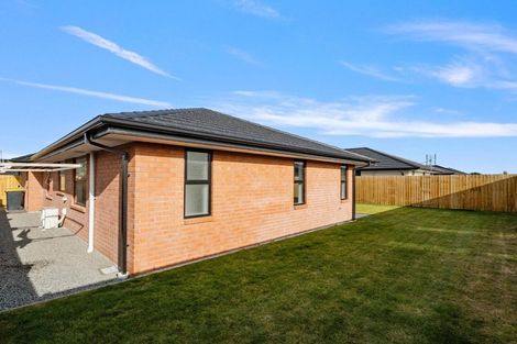 Photo of property in 14 Ned Place, Halswell, Christchurch, 8025