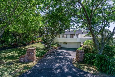 Photo of property in 11 Park Rise, Campbells Bay, Auckland, 0630