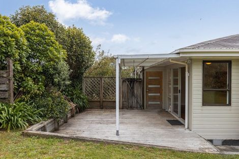 Photo of property in 124 Te Pene Avenue, Titahi Bay, Porirua, 5022