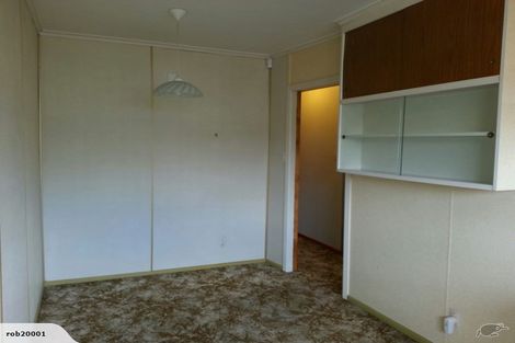 Photo of property in 2/28 Oakland Avenue, Papatoetoe, Auckland, 2025
